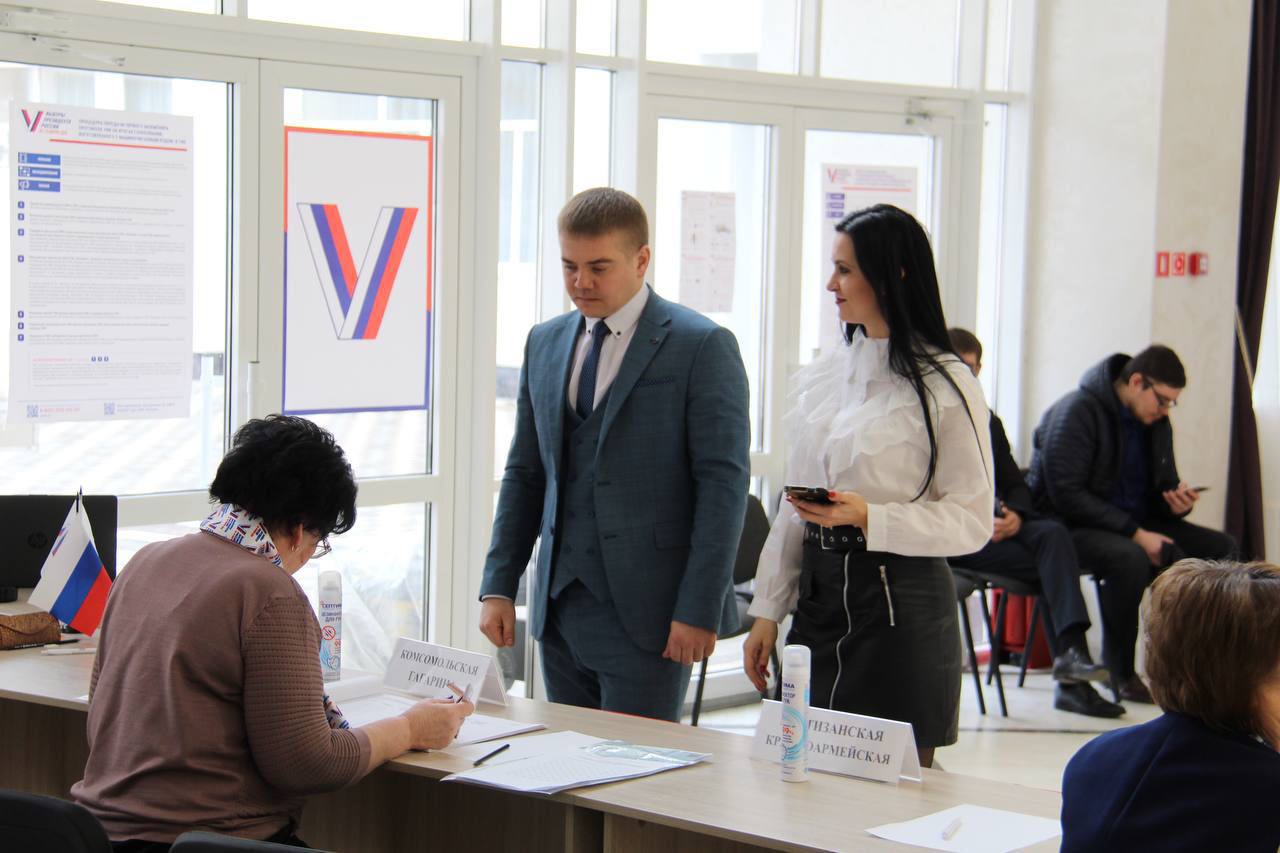 Более 40% голосов: «Единая Россия» внесла весомый вклад в победу Владимира Путина.